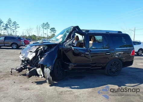 2013 Lincoln Navigator from USA, damaged, VIN 5LMJJ2H53DEL01795